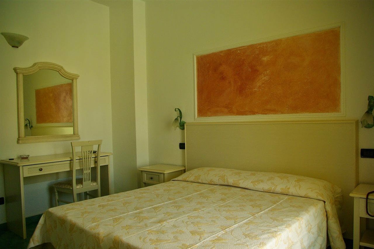 Hotel Aragonese Isquia Exterior foto